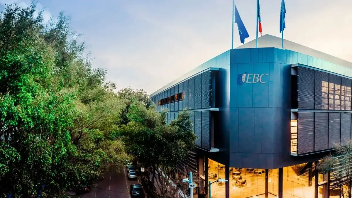 estudiar-posgrado-en-la-EBC